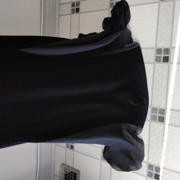 Ladies navy blue evening gown, size 14 - Picture 11 of 14